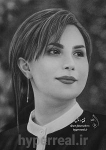 طراحی-چهره-خانم-سیاه قلم